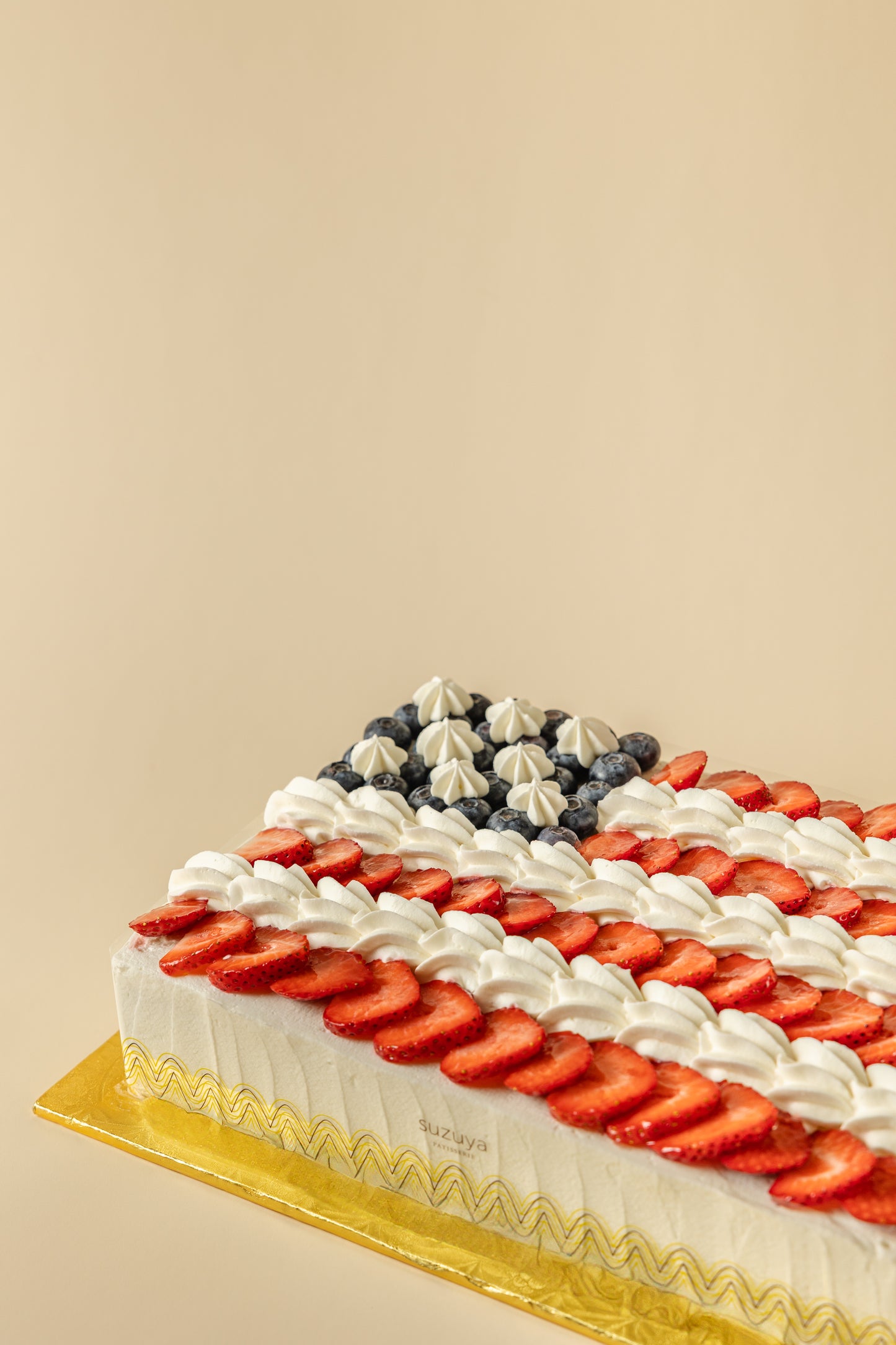 Red White & Berry Cake